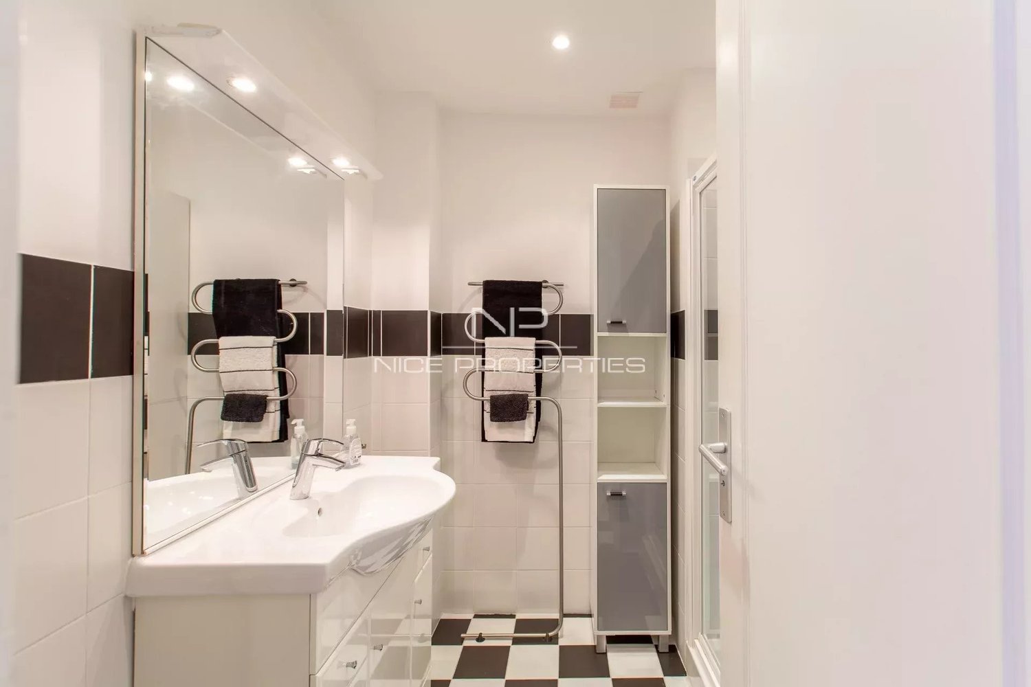 Property photo in Carre d'Argent