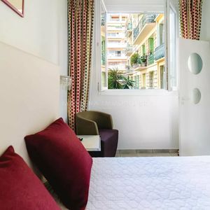 Property in Carre d'Argent