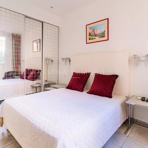 Property in Carre d'Argent