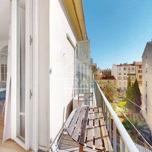 Property in Carre d'Argent