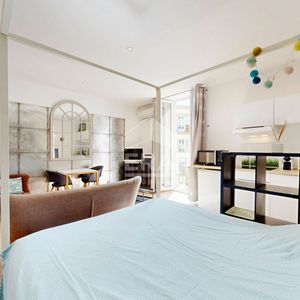 Property in Carre d'Argent