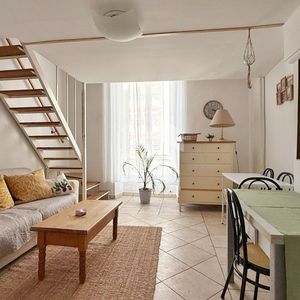 Property in Carre d'Argent