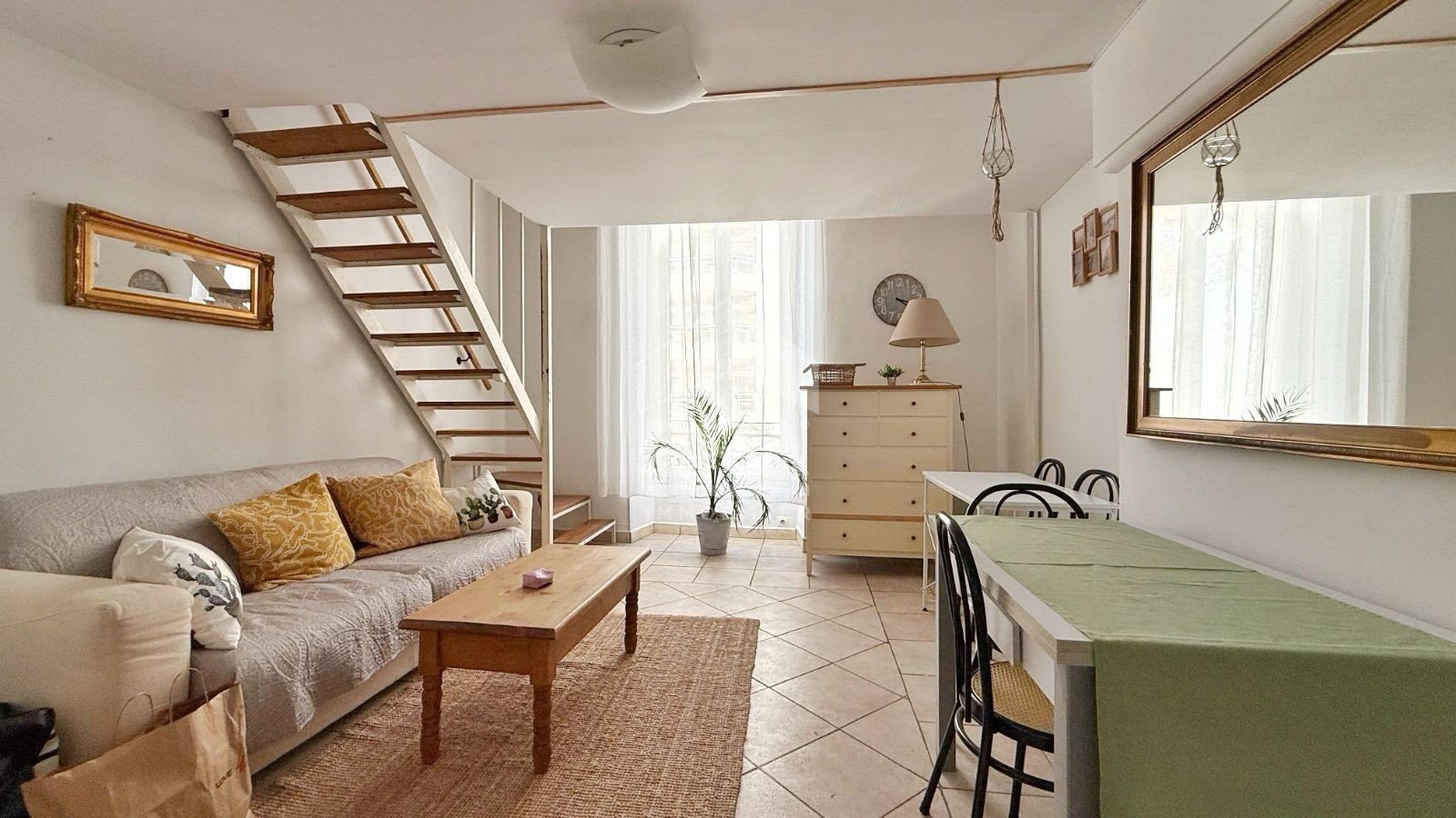 Property photo in Carre d'Argent