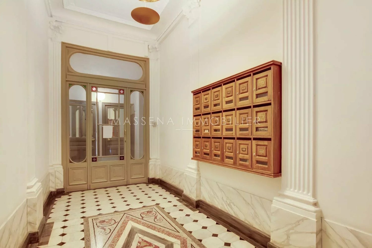 Property photo in Carre d'Argent