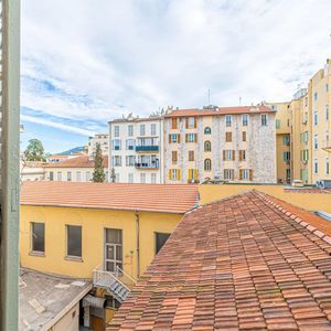 Property in Carre d'Argent