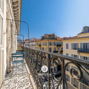 Property in Carre d'Argent