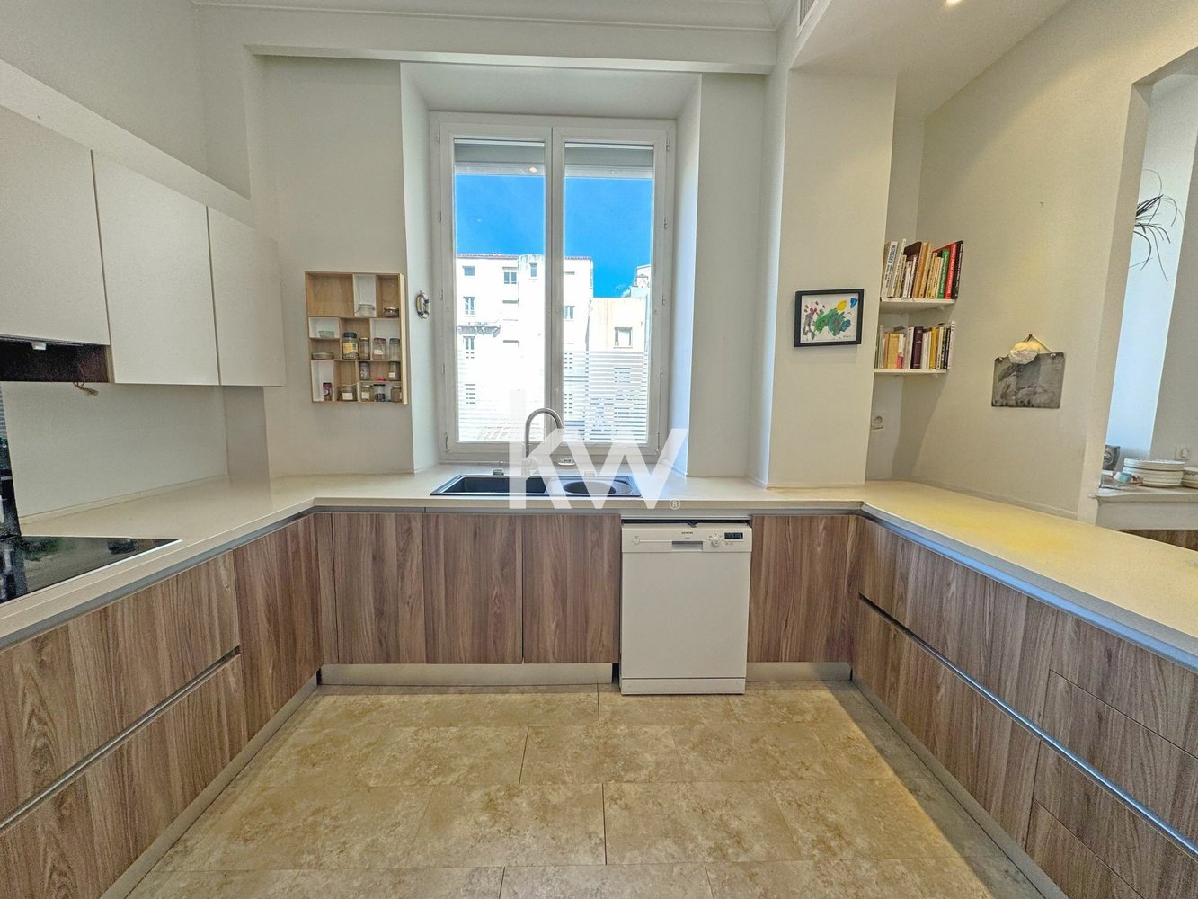 Property photo in Carre d'Argent