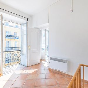 Property in Carre d'Argent