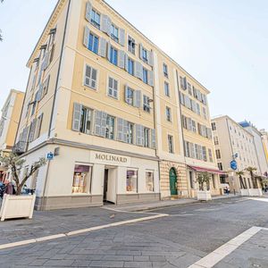 Property in Carre d'Argent