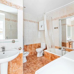 Property in Carre d'Argent