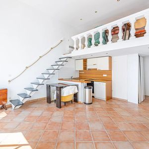 Property in Carre d'Argent