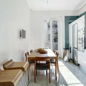 Property in Carre d'Argent