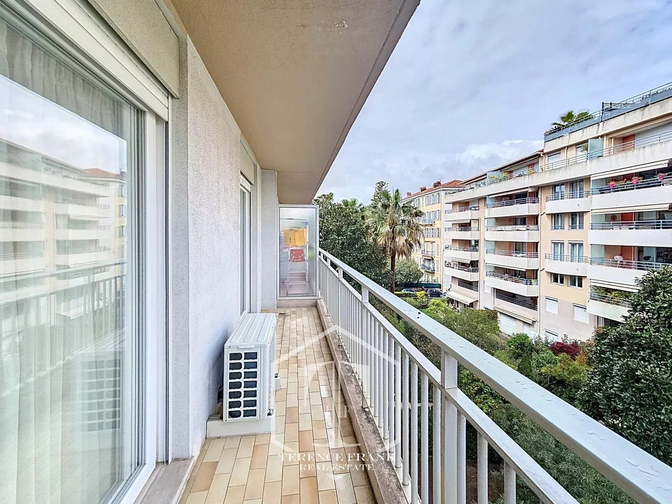 Property photo in Carre d'Argent