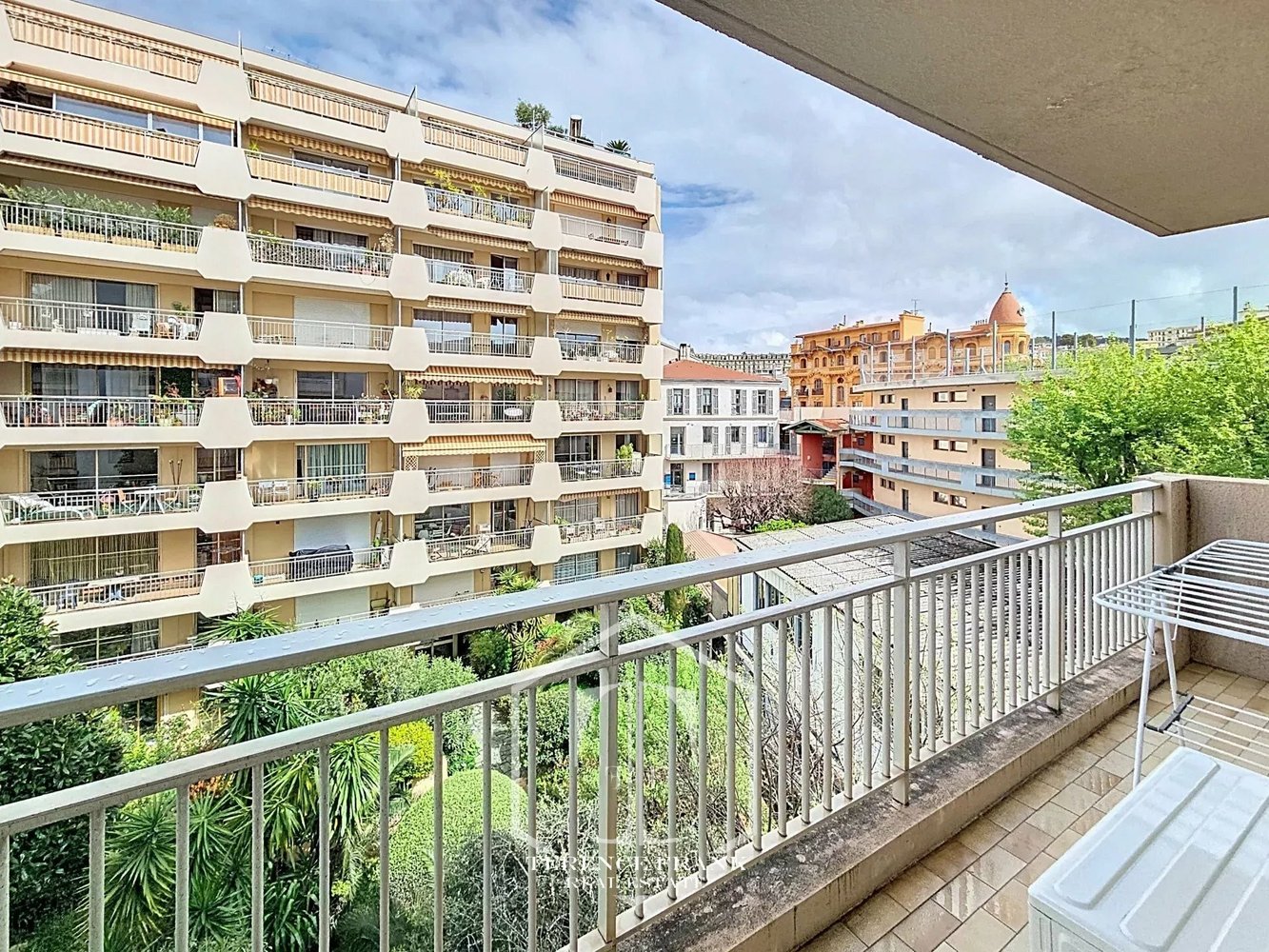 Property photo in Carre d'Argent