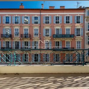 Property in Carre d'Argent