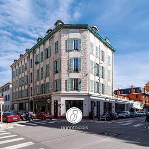 Property in Carre d'Argent