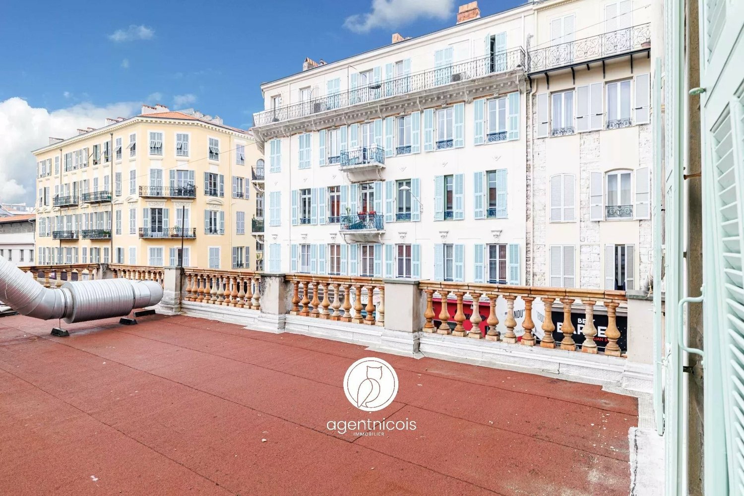 Property photo in Carre d'Argent