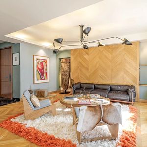 Property in Carre d'Or