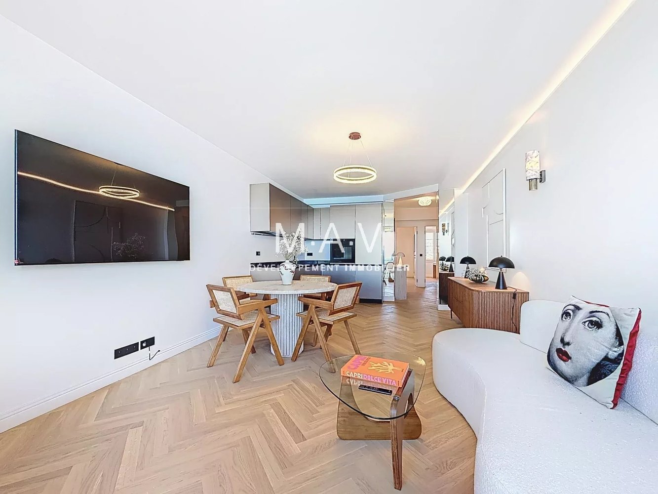 Property photo in Carre d'Argent