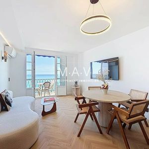 Property in Carre d'Argent