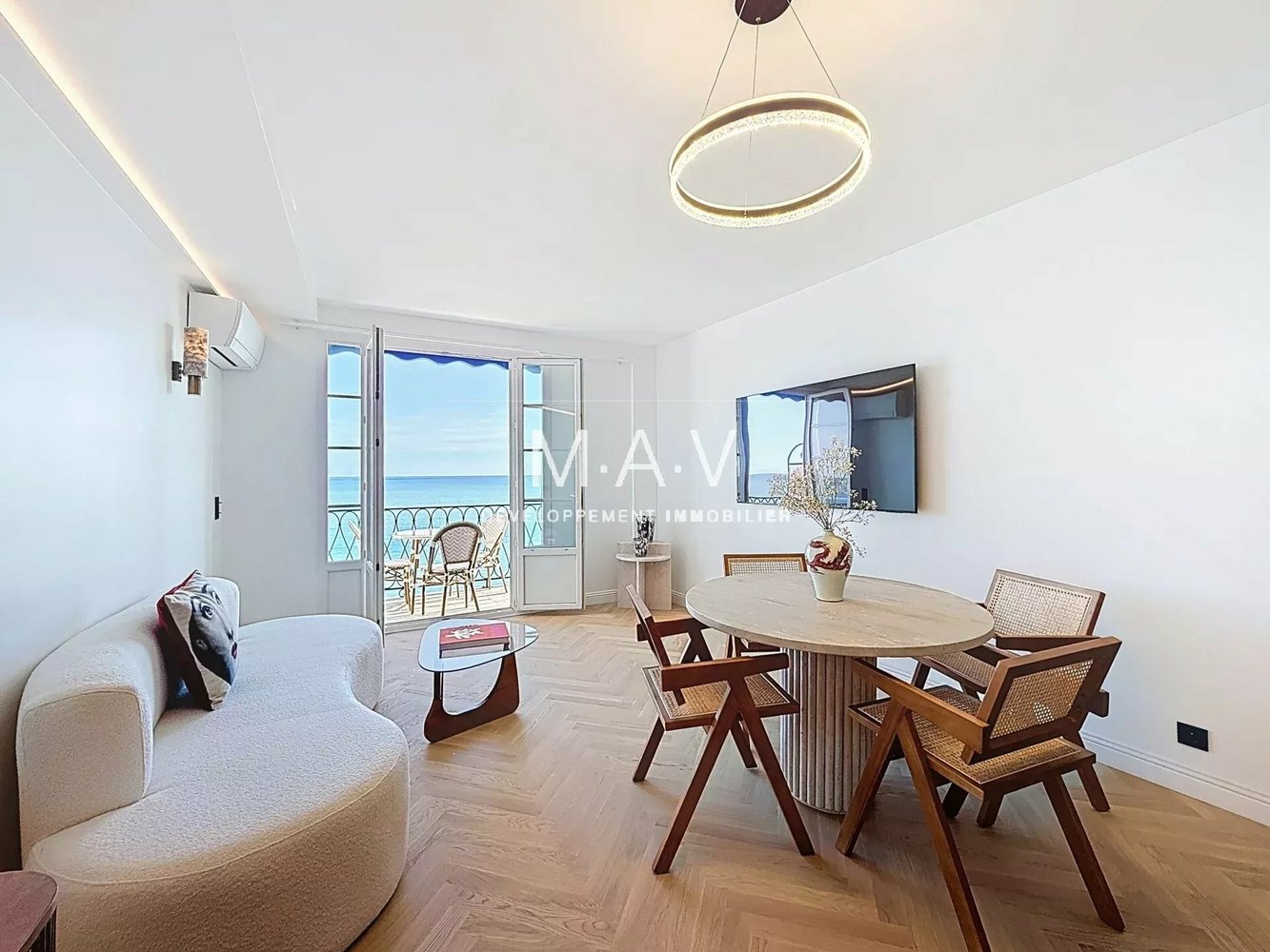 Property photo in Carre d'Argent