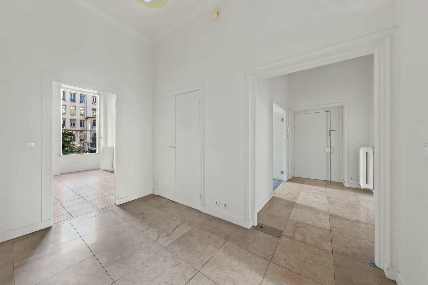 Property photo in Carre d'Argent