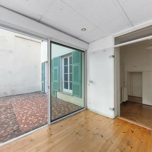 Property in Carre d'Argent