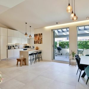 Property in Carre d'Argent