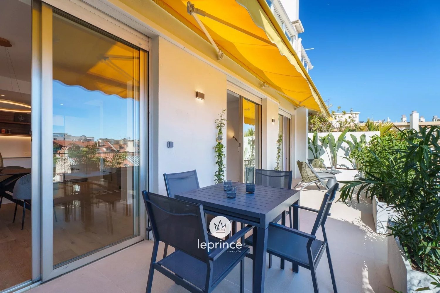 Property photo in Carre d'Argent