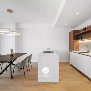 Property in Carre d'Argent