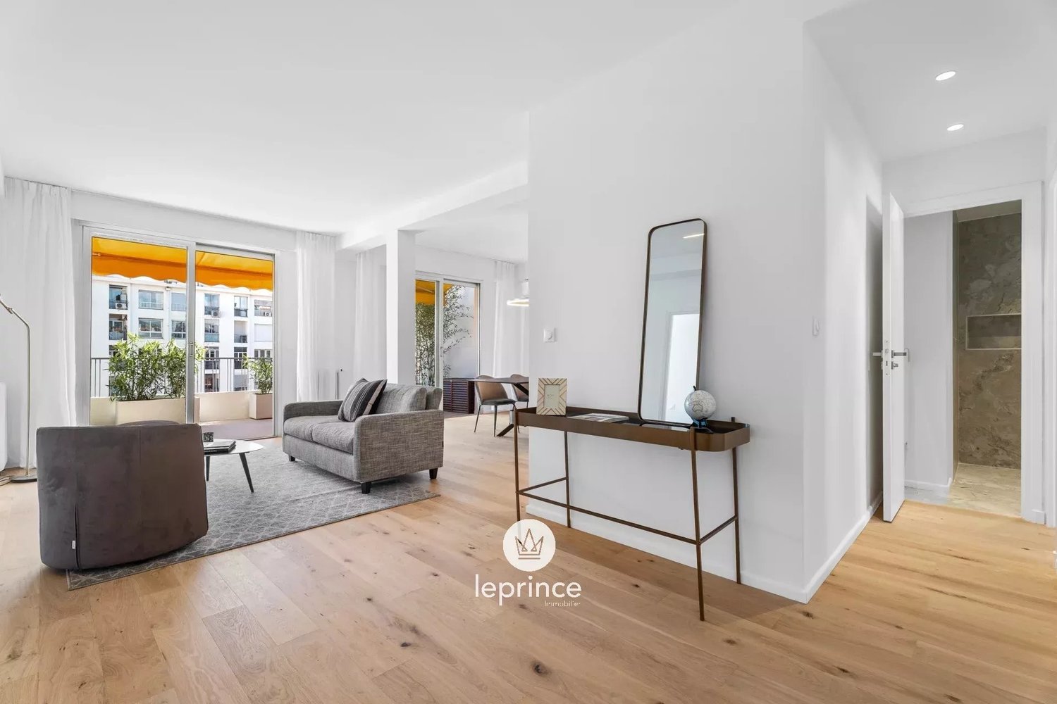 Property photo in Carre d'Argent