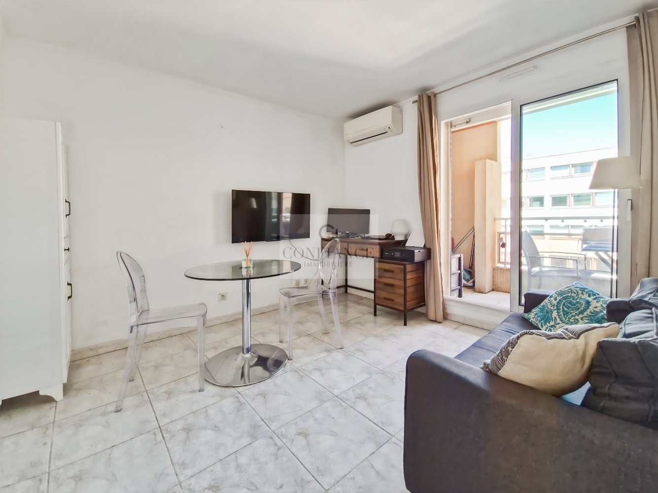 Property photo in Carre d'Argent