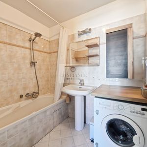 Property in Carre d'Argent