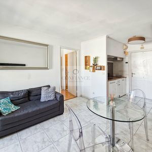 Property in Carre d'Argent