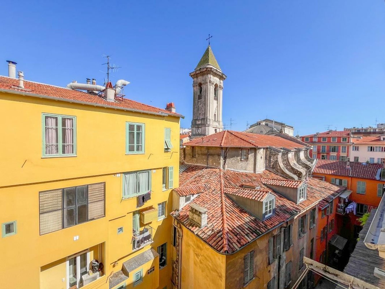 Property photo in Carre d'Argent