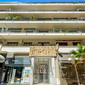 Property in Carre d'Argent