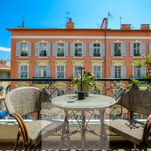 Property in Carre d'Argent