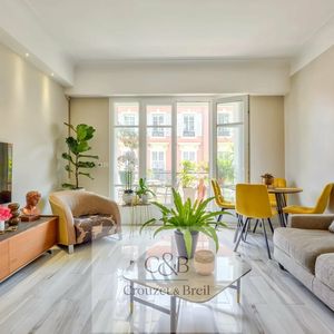 Property in Carre d'Argent