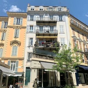 Property in Carre d'Argent