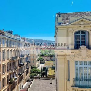 Property in Carre d'Argent