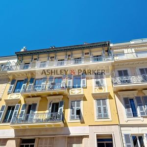 Property in Carre d'Argent