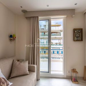 Property in Carre d'Or