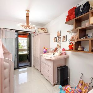 Property in Carre d'Or