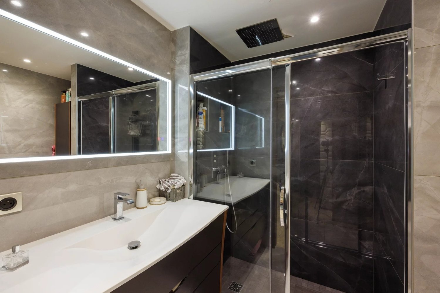 Property photo in Carre d'Or