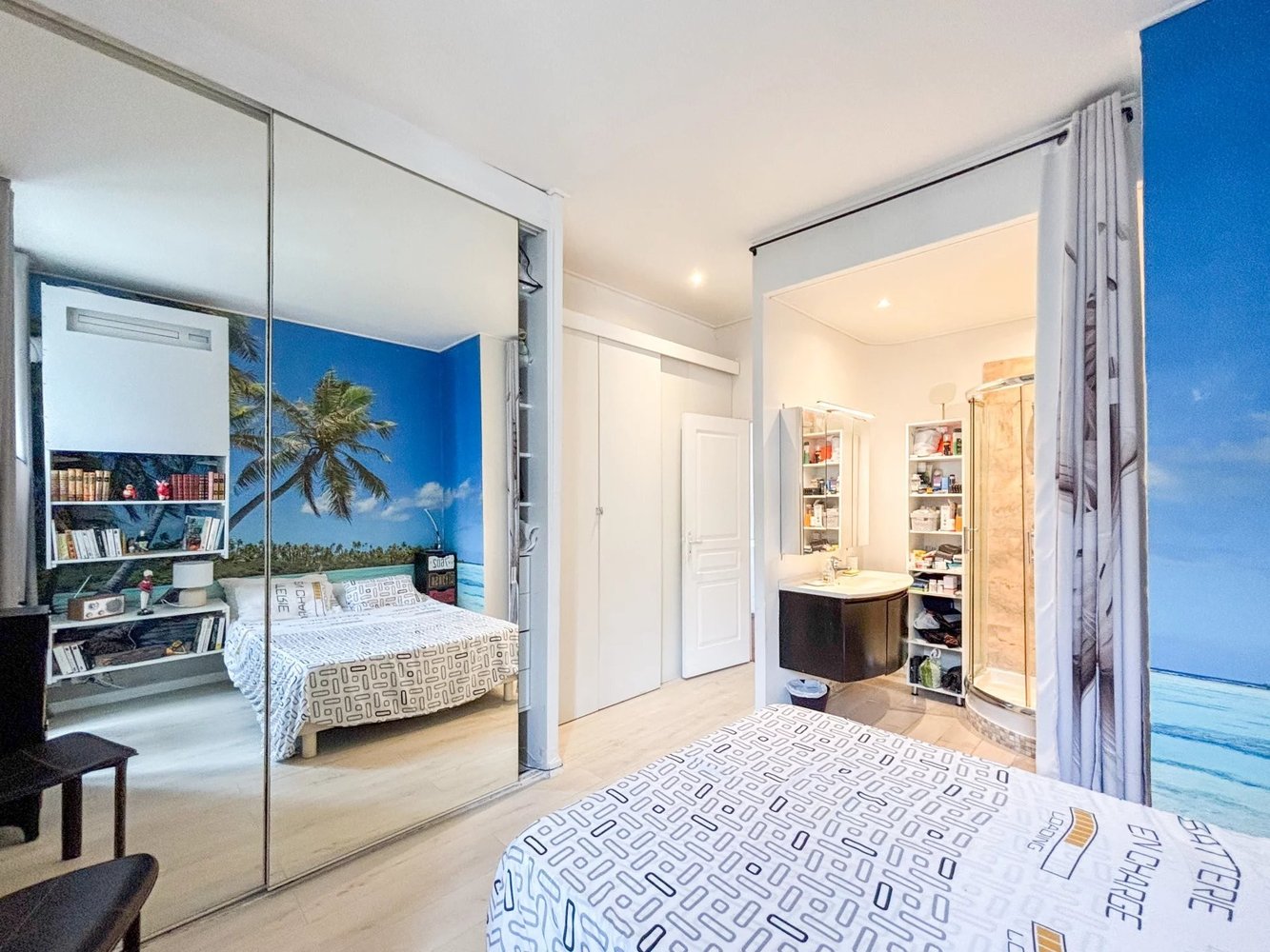 Property photo in Carre d'Or