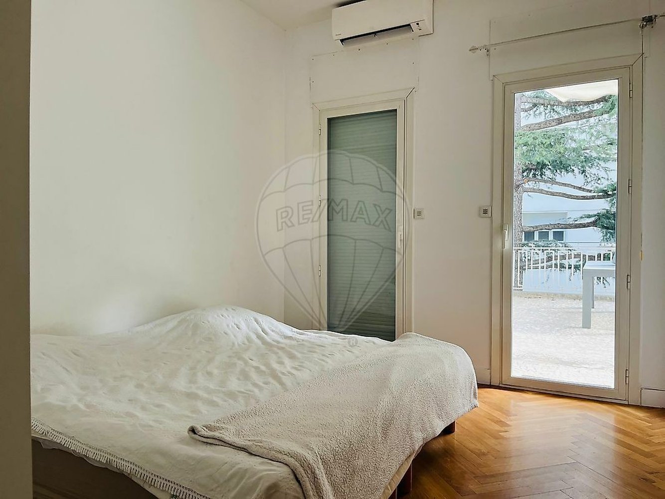 Property photo in Carre d'Or