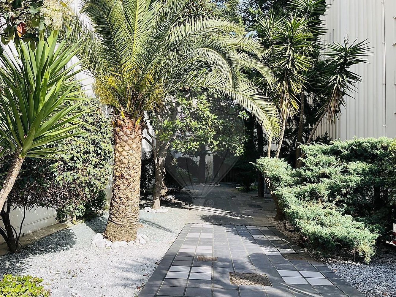 Property photo in Carre d'Or