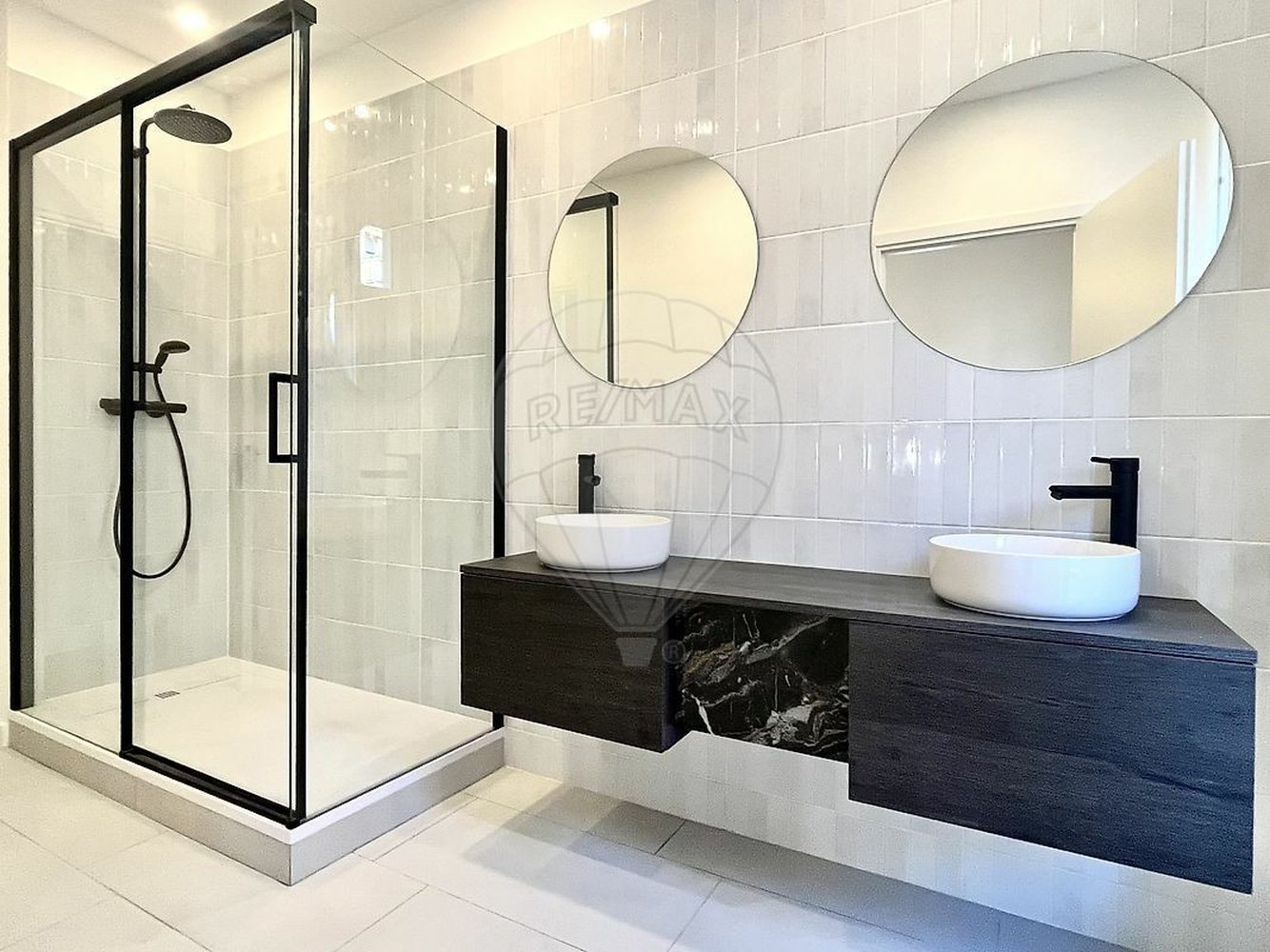 Property photo in Carre d'Or