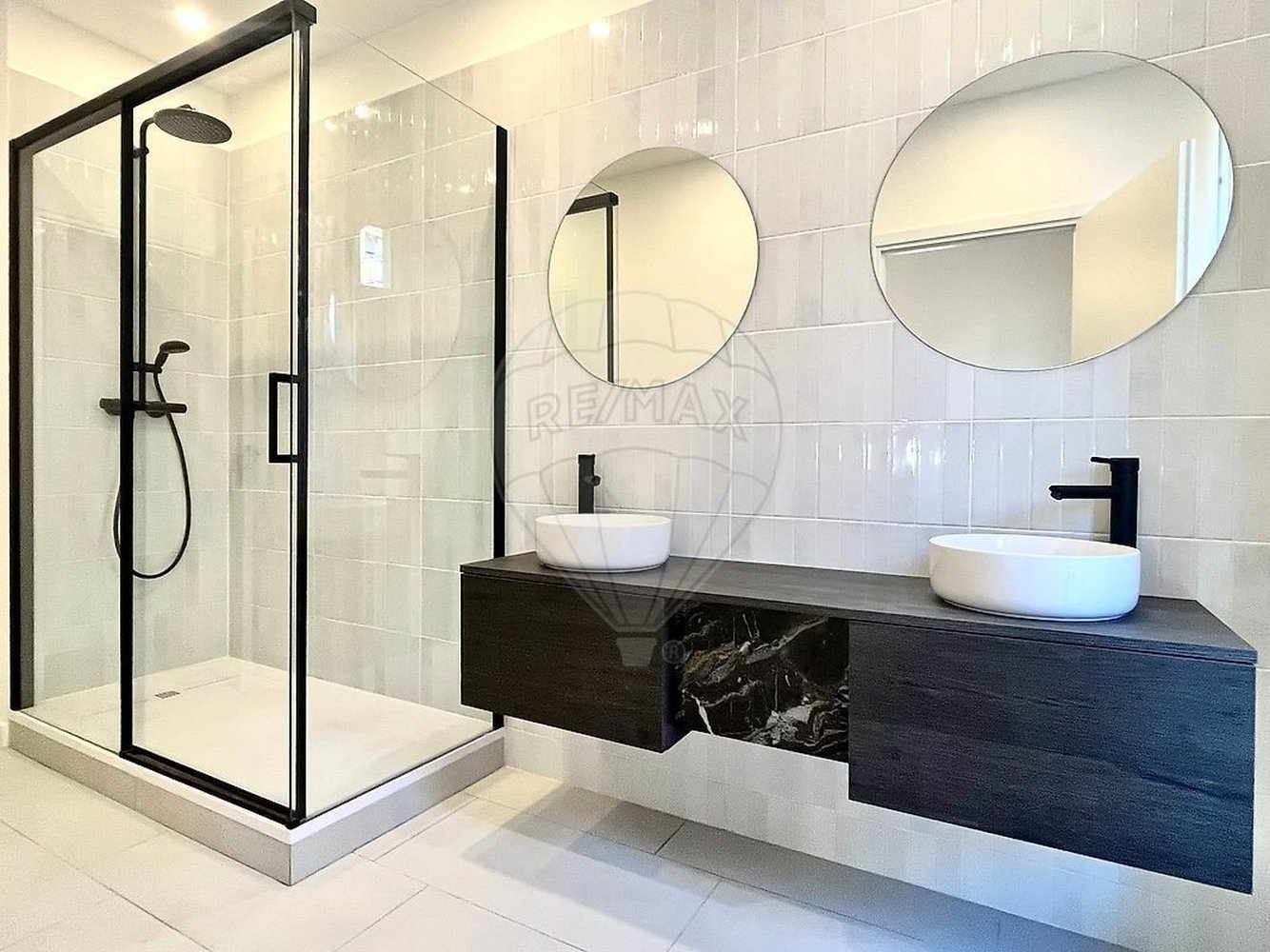 Property photo in Carre d'Or