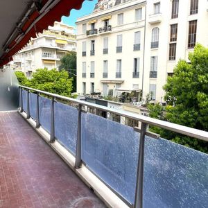 Property in Carre d'Or